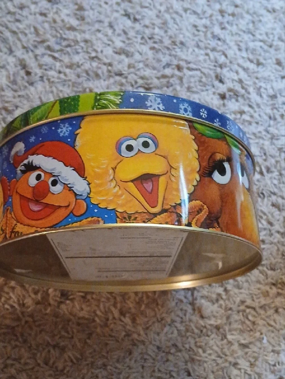 Sesame Street Elmo Holiday Tin - Red, Green, Blue, White, Orange